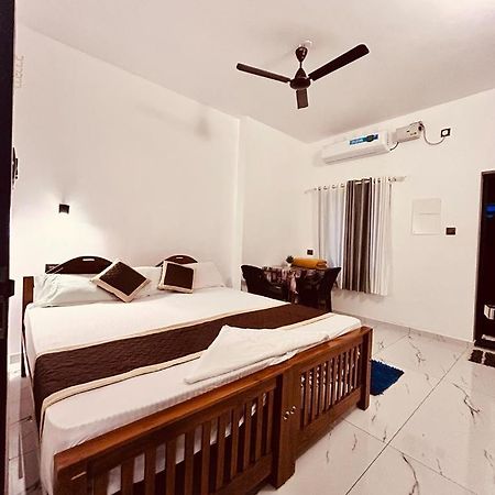 Enocean Homestay Cherai Beach ภายนอก รูปภาพ