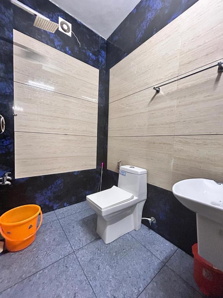Enocean Homestay Cherai Beach ภายนอก รูปภาพ