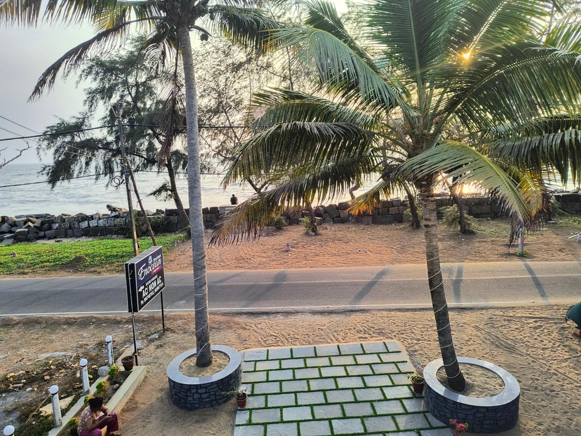 Enocean Homestay Cherai Beach ภายนอก รูปภาพ